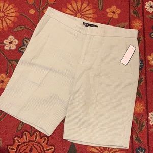 ZARA NWT mint Bermuda shorts